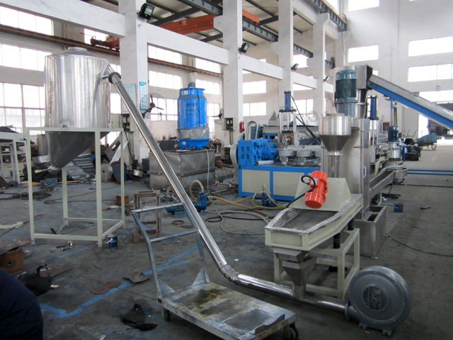Water-ring Cutter Type Single-stage Waste PE/PP Film Recycling Machine