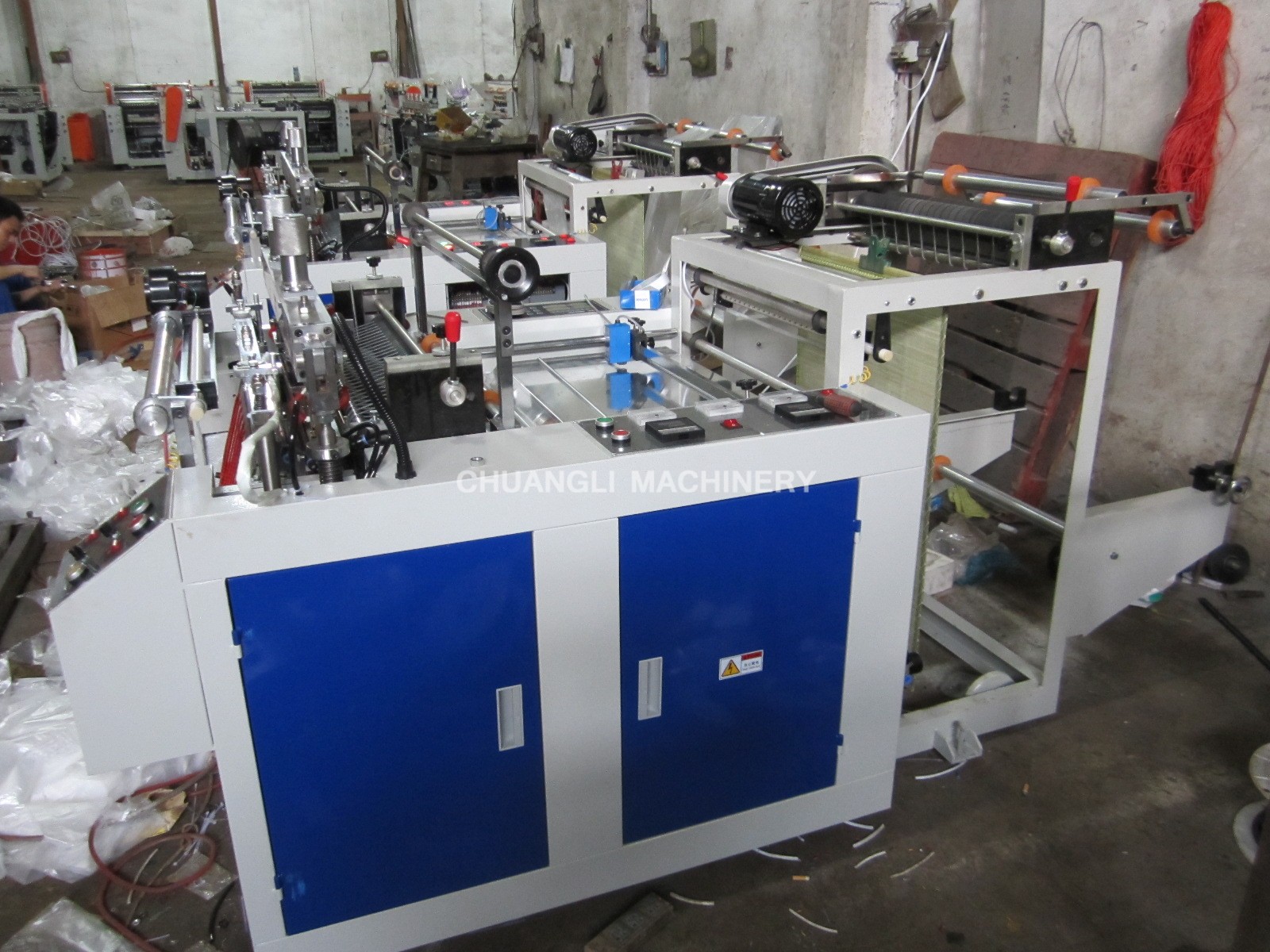 Computer Control Two-line Hot-sealing and Hot-cutting Bag Machine